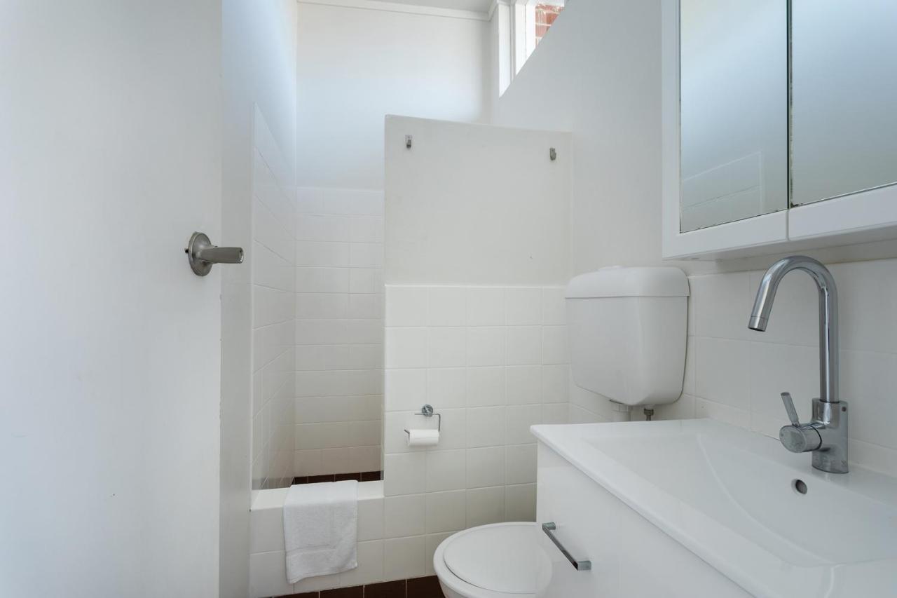 Rivers Apartments Motel Sale Gippsland ภายนอก รูปภาพ