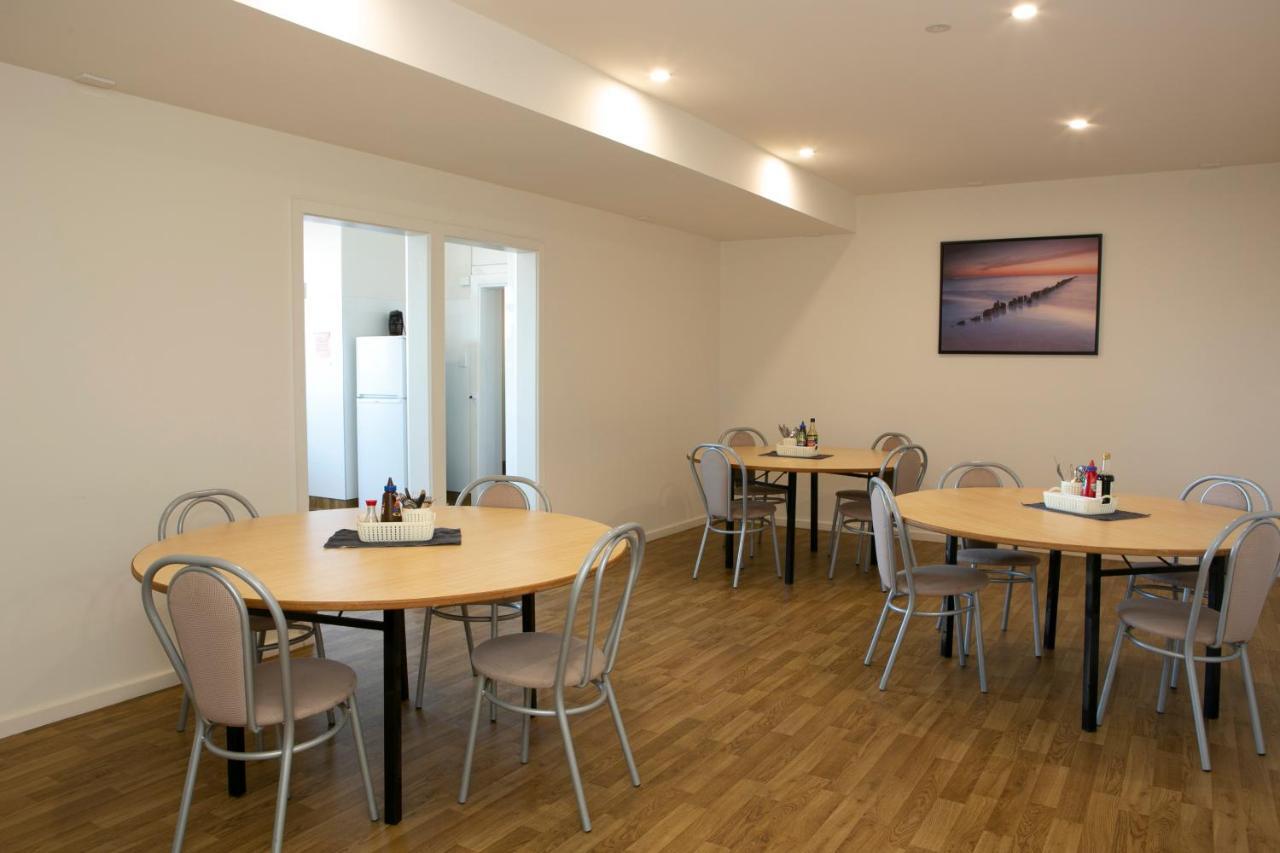 Rivers Apartments Motel Sale Gippsland ภายนอก รูปภาพ
